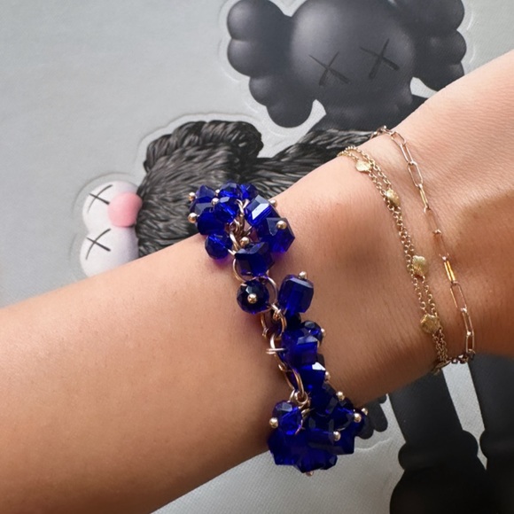 Blue Beaded Bracelet - Picture 4 of 5